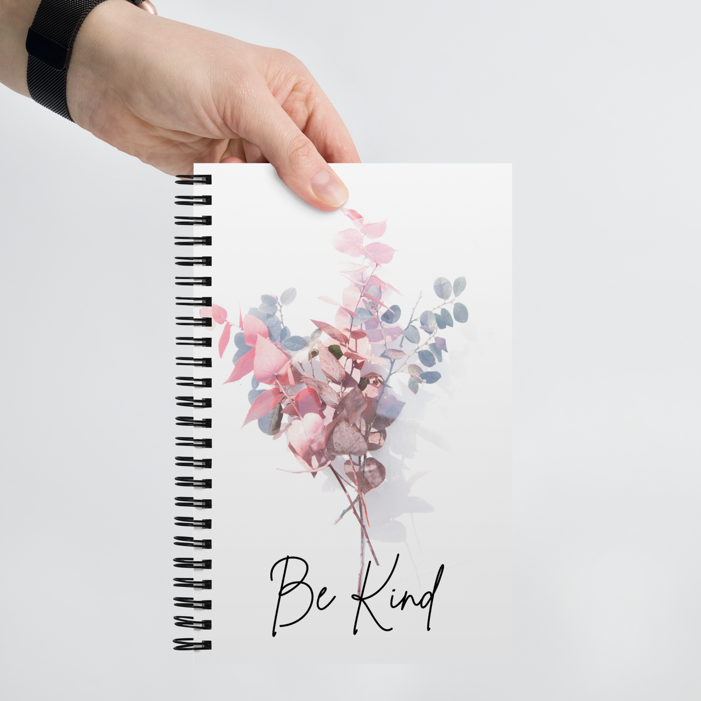 Carnet à spirale « Be Kind » avec pages pointillées – Votre compagnon pour prendre soin de soi et de gentillesse.